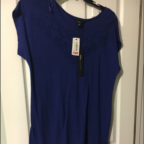 intro Tops - Intro Dillard’s Sz m nwt royal blue